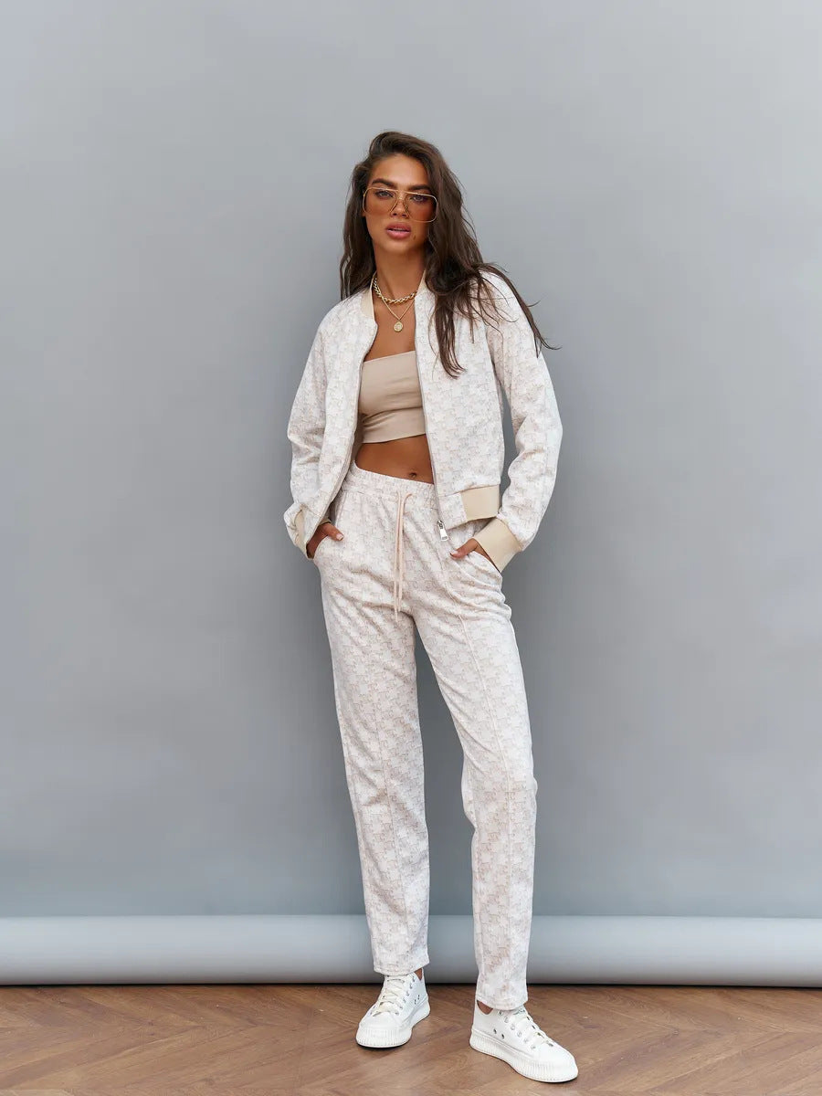 Dame afslappet og moderigtigt sportssæt Stilla