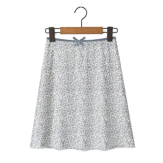 Dame A-linje nederdel i afslappet leopardmønster med sløjfedetalje Stilla
