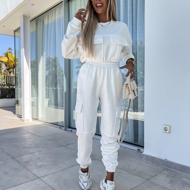 Dame modet og behageligt fleece-træningssæt med praktiske lommer Stilla