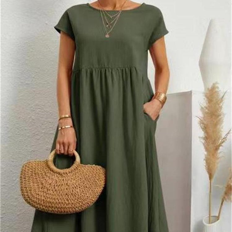 Dame afslappet midikjole med elegant snit og praktiske lommer Stilla