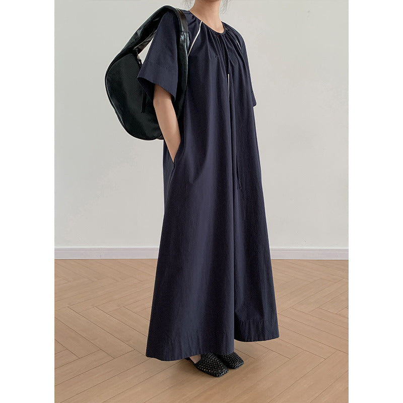 Dame afslappet maxikjole med justerbar krave og brede ærmer Stilla