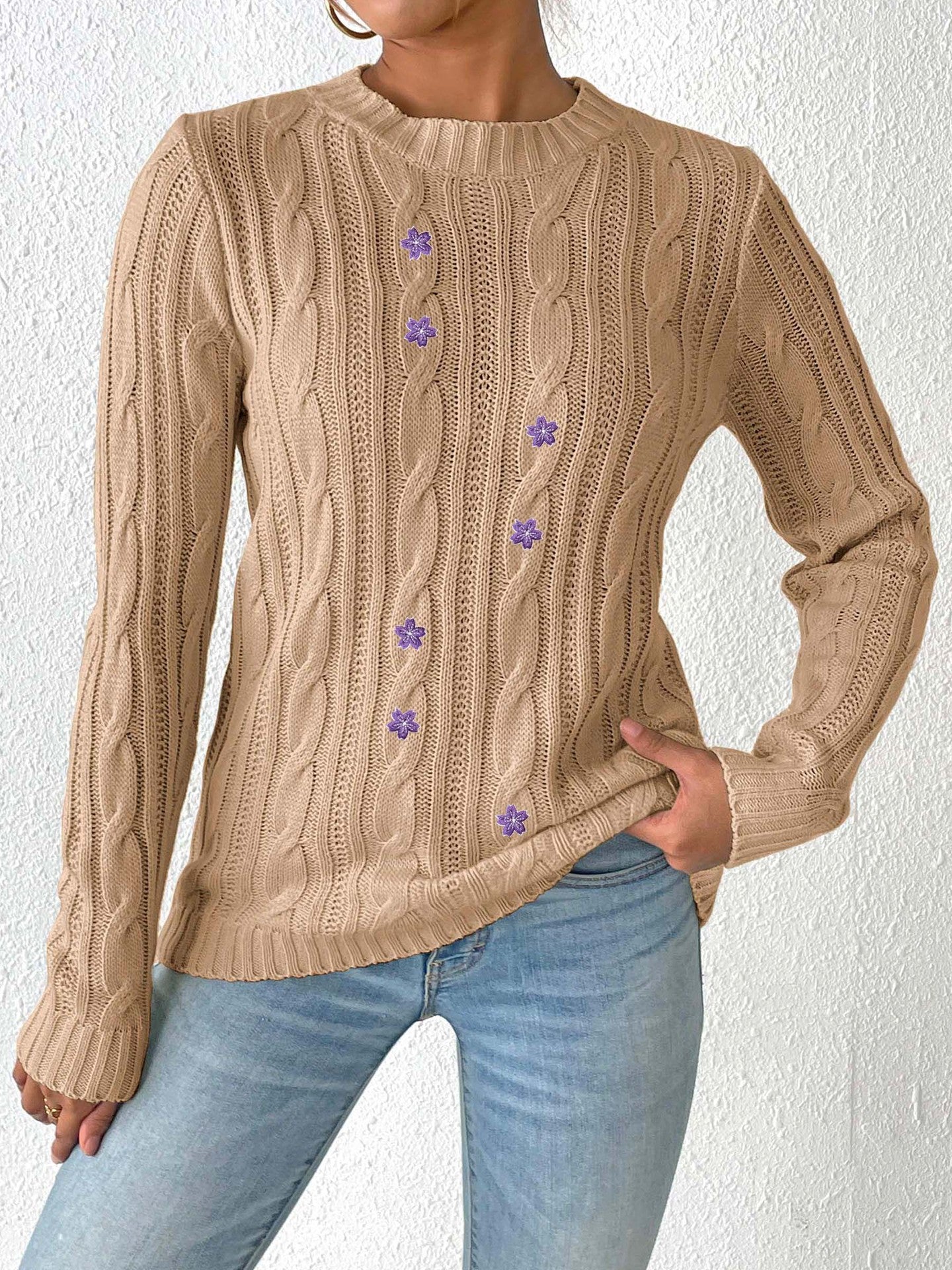 Damer Stor strikpullover med dekorative blomsterapplikationer Stilla