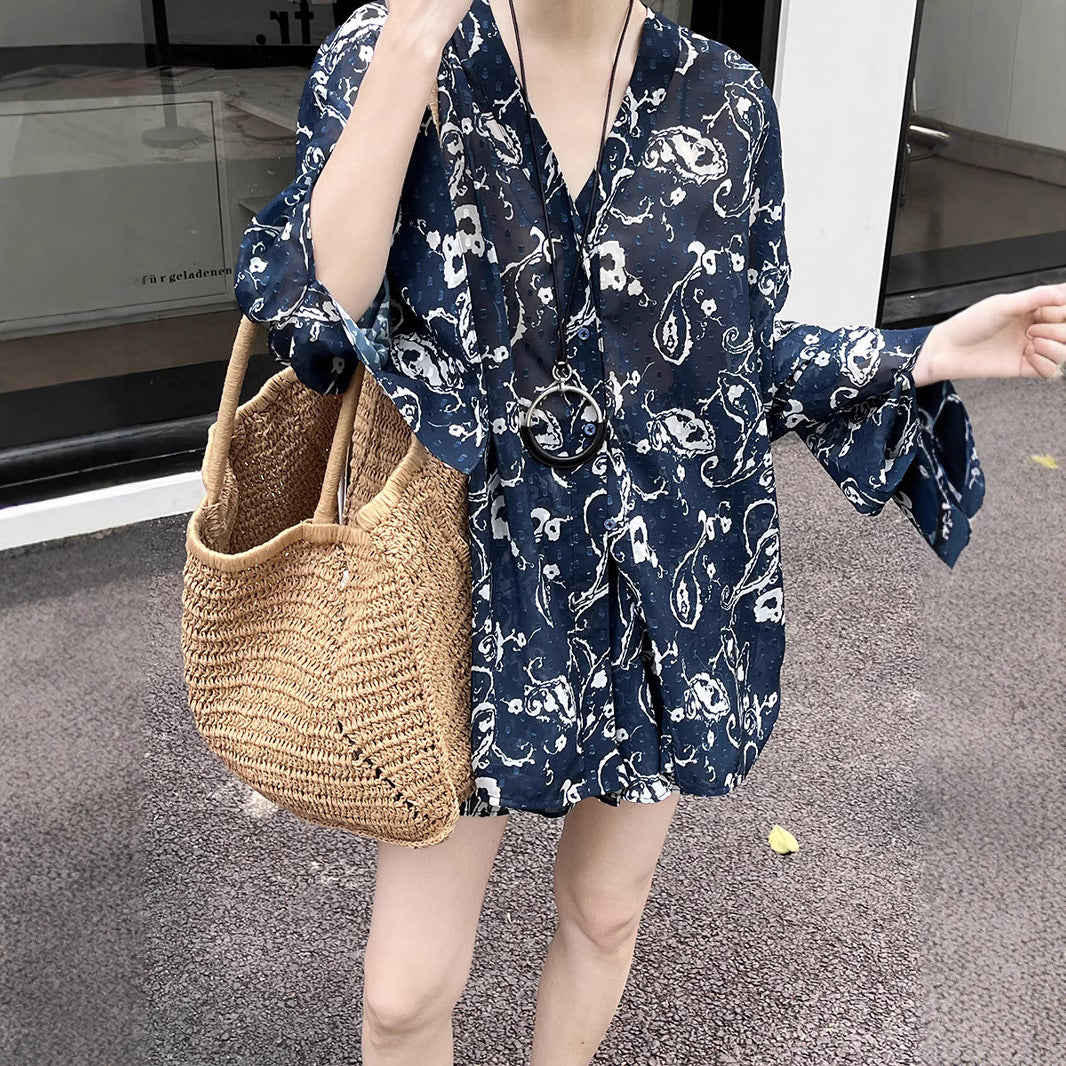 Dame afslappet bluse- og shorts-sæt lavet af kvalitetsmateriale med blomstermotiv Stilla