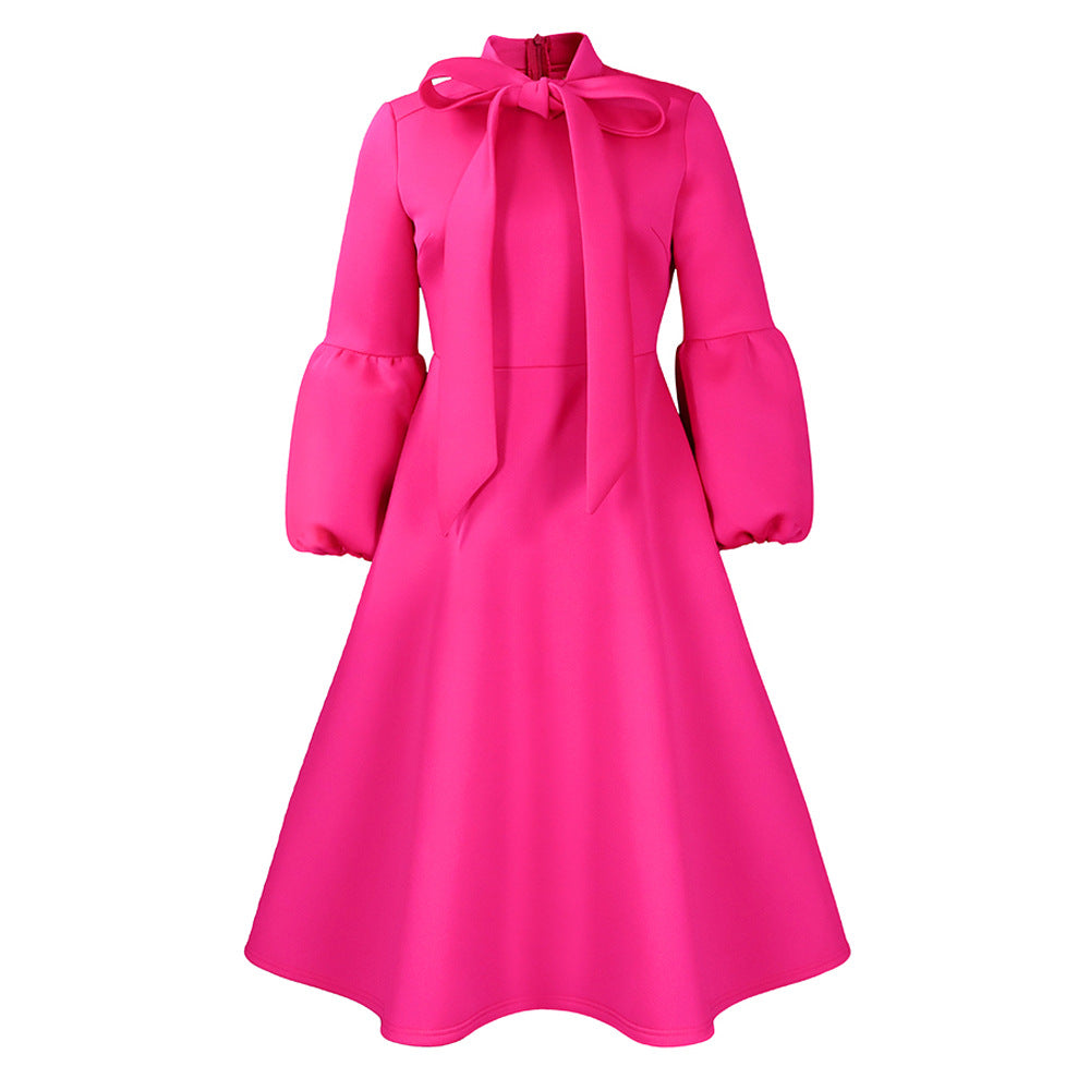 Dame A-linje kjole med generøs sløjfekrave og voluminøse ærmer Stilla