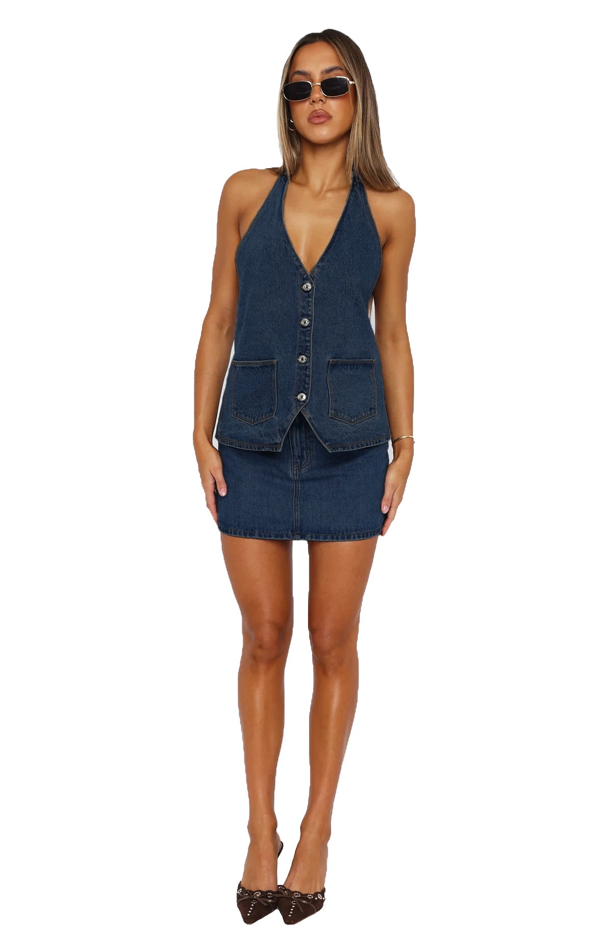 Dame denimkjole i mode stil med lommer og knapstolpe Stilla