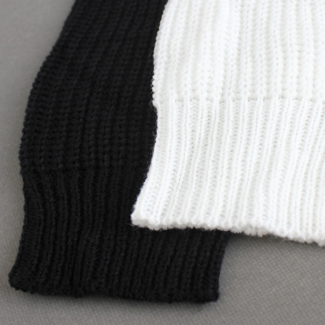 Dame cropped strikoverdel med dropped shoulders og fint ribmønster Stilla