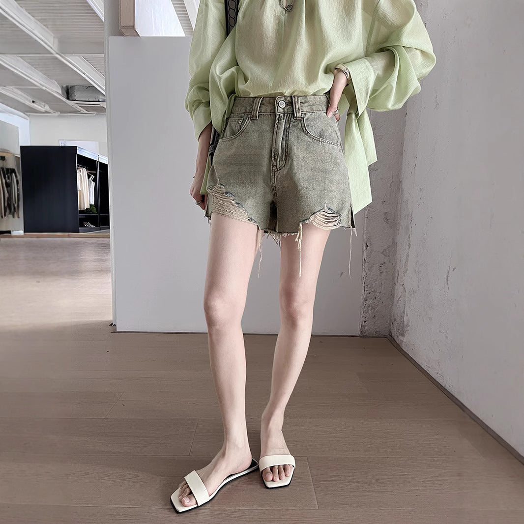 Dame Destroyed Denim-Shorts Stilla