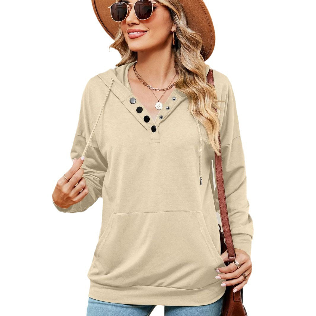 Dame afslappet hoodie med knapdetalje og kængurulomme Stilla