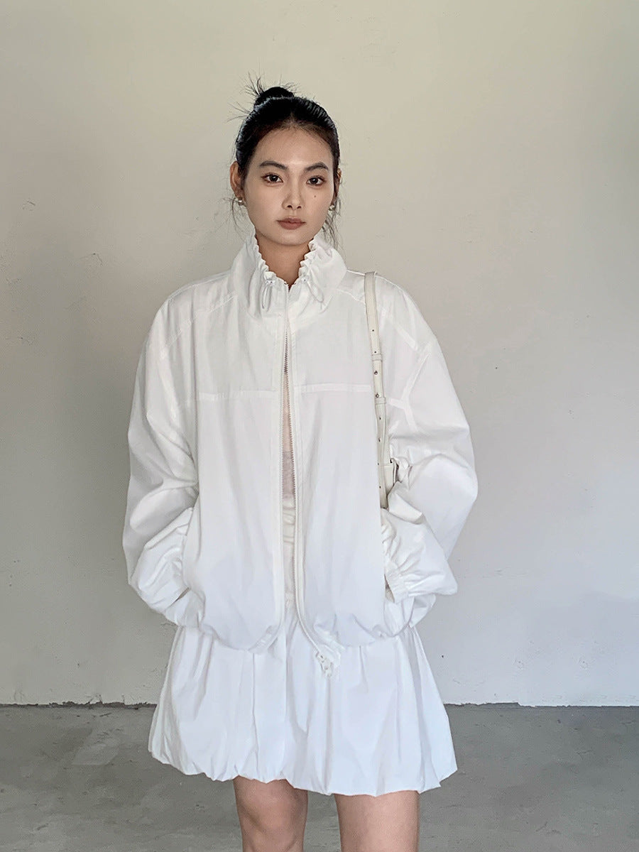 Dame afslappet overgangsjakke med høj krave og elastiske manchetter Stilla