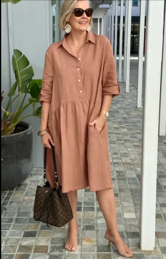 Dame afslappet skjortekjole med praktiske lommer og flæse detaljer Stilla