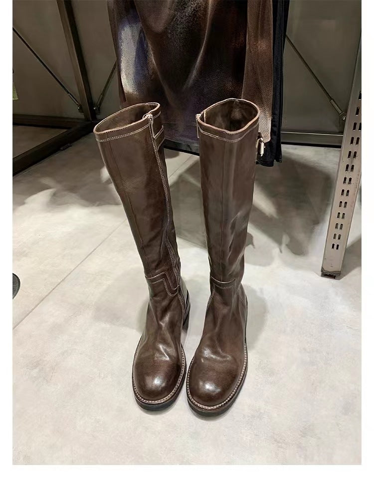 Dame høje læderstøvler med markant søm og elegant snit Stilla