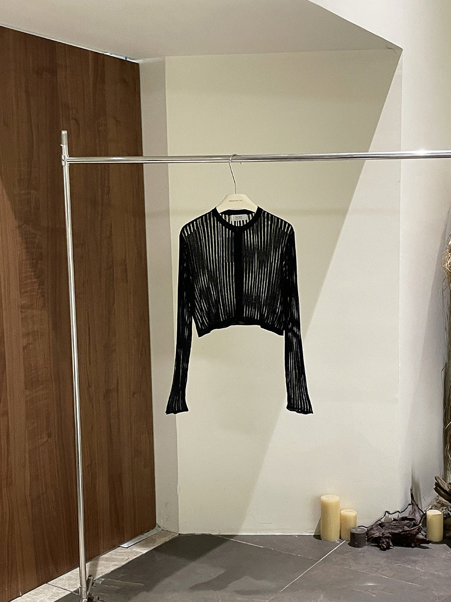 Dame Cropped Longsleeve med fin stribestruktur og elegant krave Stilla