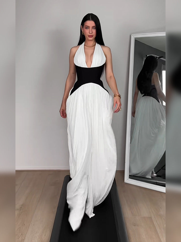 Dame Elegant gulvlængde brudekjole med dyb V-udskæring og flydende kant Stilla