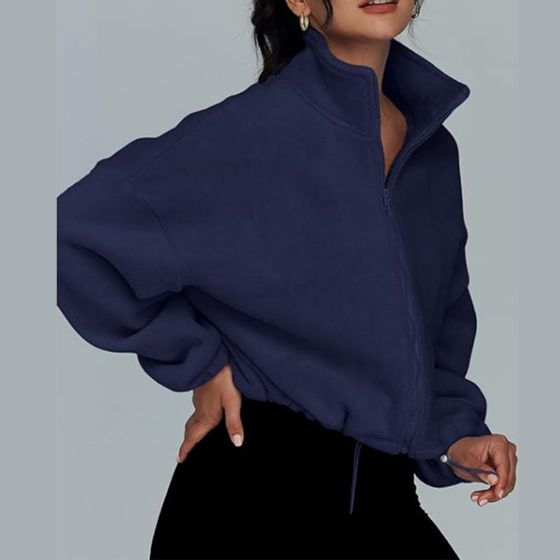 Dame afslappet jakke med høj krave og lynlås Stilla