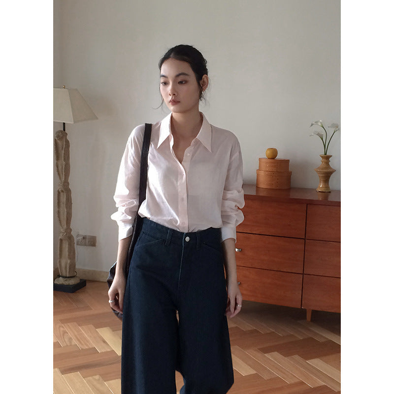 Dame elegant bluse med fin vævstruktur og klassiske knapdetaljer Stilla