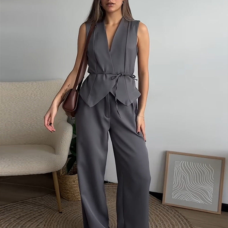 Dame jumpsuit med taljeret overdel og bredt ben Stilla