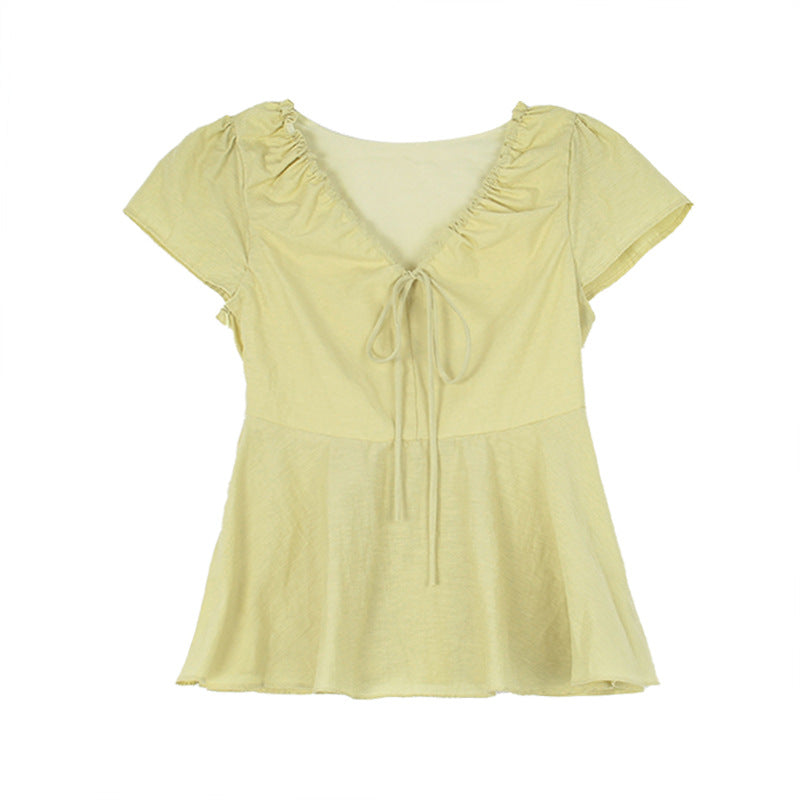 Dame elastisk blusestop med flæsedetalje og dekorativt bånd Stilla