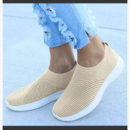 Dame åndbare Slip-On sneakers med elastisk overdel og skridsikker sål Stilla