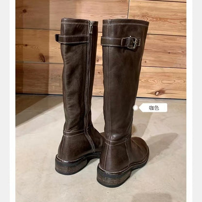 Dame høje læderstøvler med markant søm og elegant snit Stilla