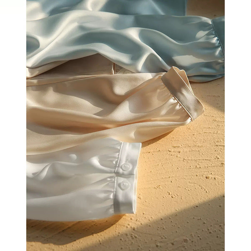 Dame elegant bluse med ståkrave og detaljerede flæsedetaljer Stilla