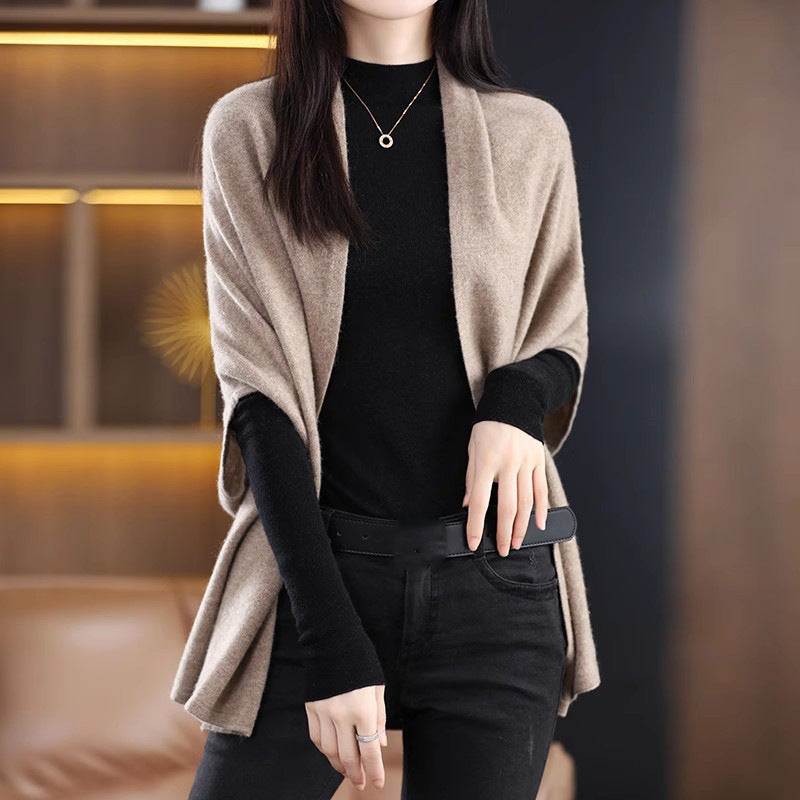 Dame elegant Cardigan lavet af fint materiale med blød fald og moderne snit Stilla