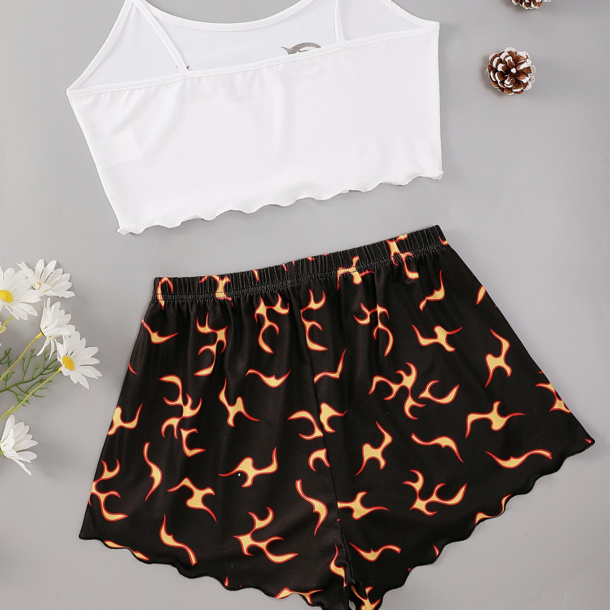 Dame cropped top og shorts sæt med kreativ flammemønster Stilla