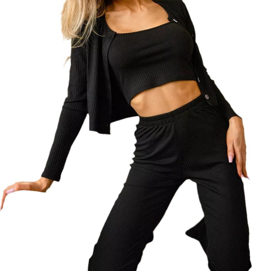 Dame afslappet og behageligt strikket sæt Stilla