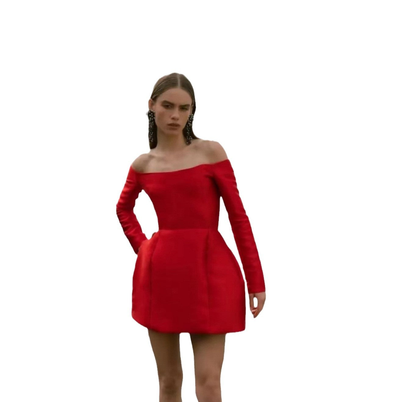 Dame Elegant cocktailkjole med off-shoulder design og voluminøs nederdel Stilla