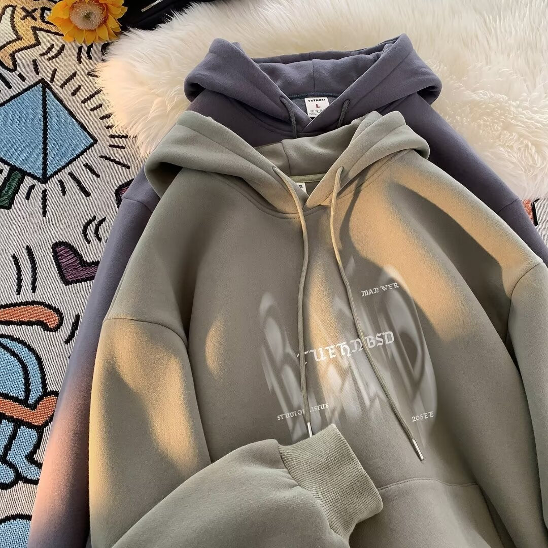 Dame afslappet hættetrøje med unikt grafisk print Stilla