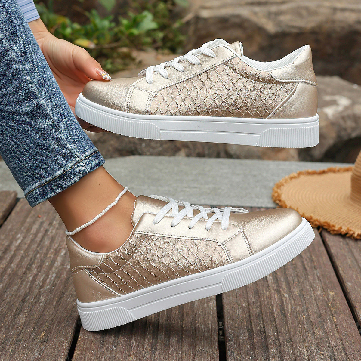 Dame fritidstøj sneakers med struktureret design Stilla
