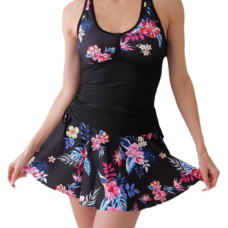 Dame badetøj sæt med sportsligt top og legesyg nederdel Stilla