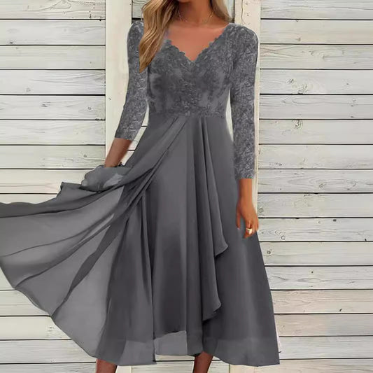 Dame Elegant aftenkjole med spidsetop og flydende nederdel Stilla