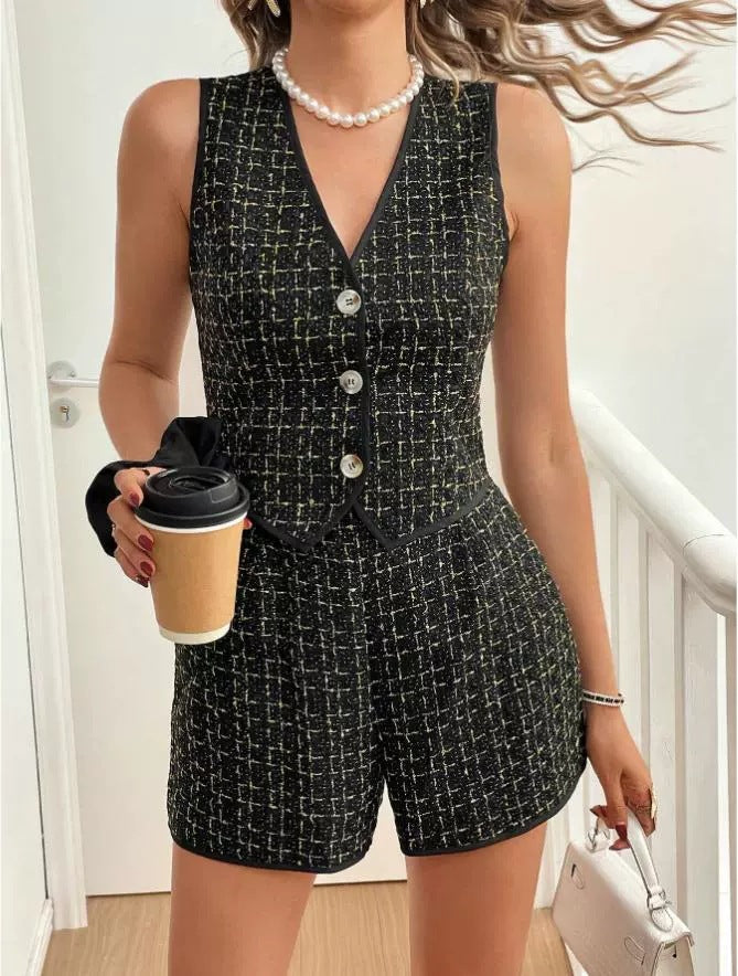 Dame elegant jumpsuit med knapdetaljer Stilla