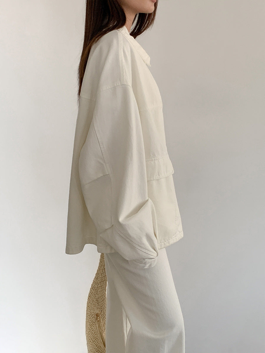 Dame afslappet jeansjakke i moderne oversized snit med praktiske lommer og klassisk krave Stilla