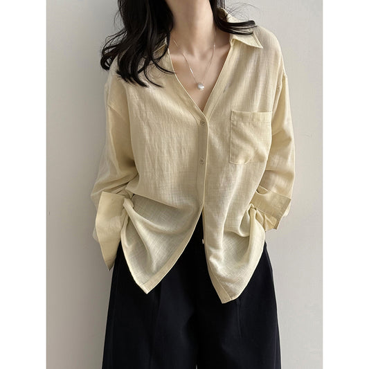 Dame afslappet linned blouse med reduceret snit og praktisk brystlomme Stilla