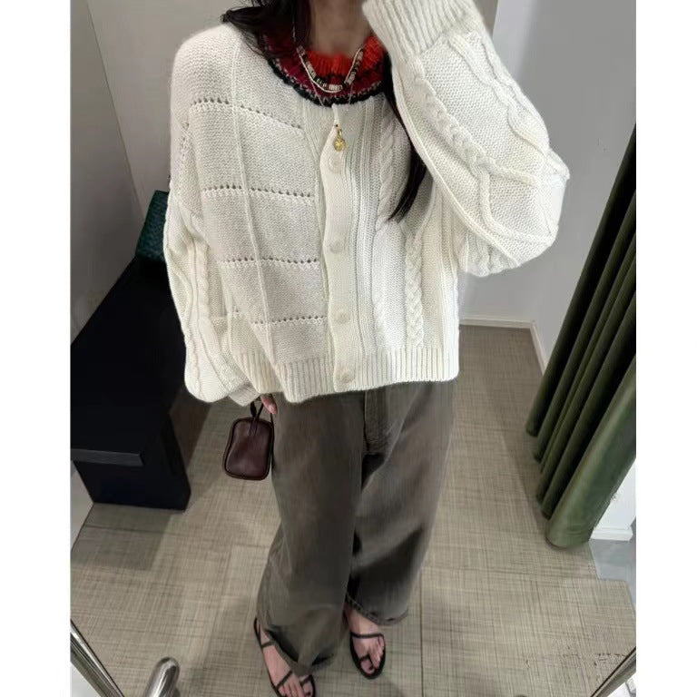 Dame cropped strikjakke med to teksturer og voluminøs krave Stilla