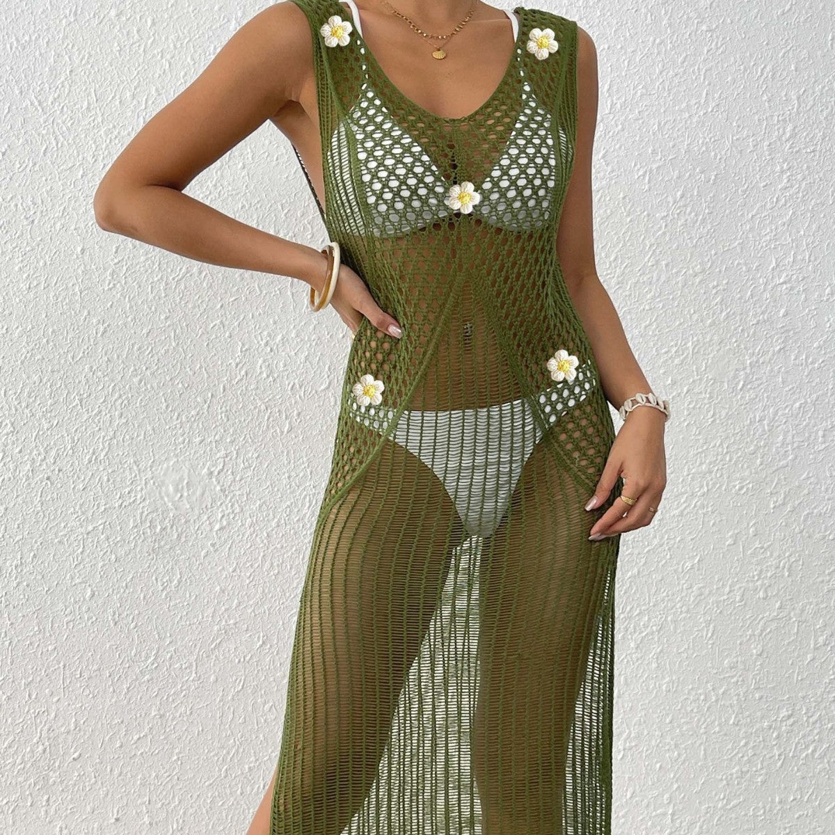 Dame afslappet net strandovertræk med blomsteraccenter og åben design Stilla