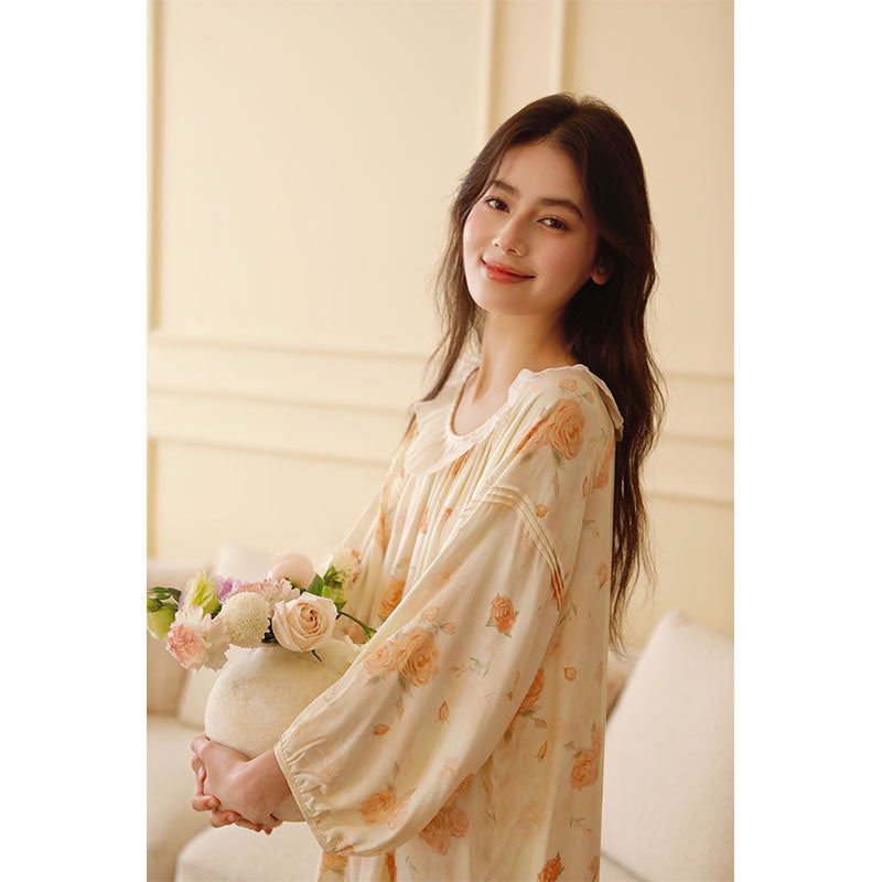 Dame Satin Pyjamasæt med blomster mønster Stilla