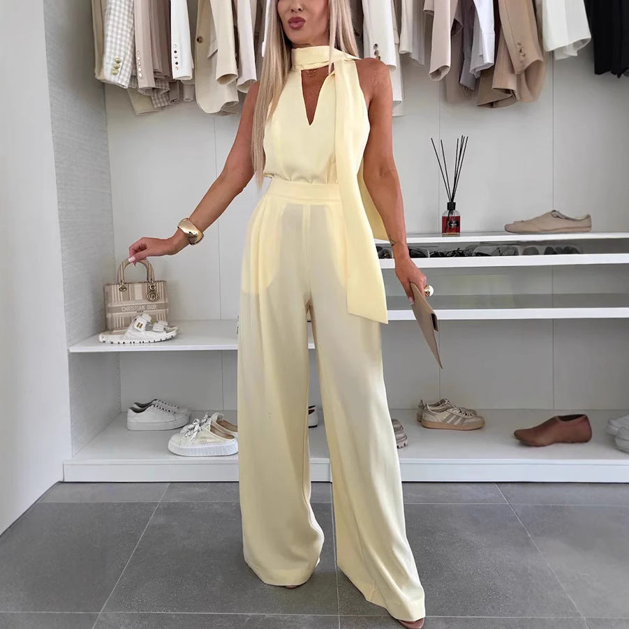 Dame Glamourøs Jumpsuit med svajende snit og elegant krave Stilla