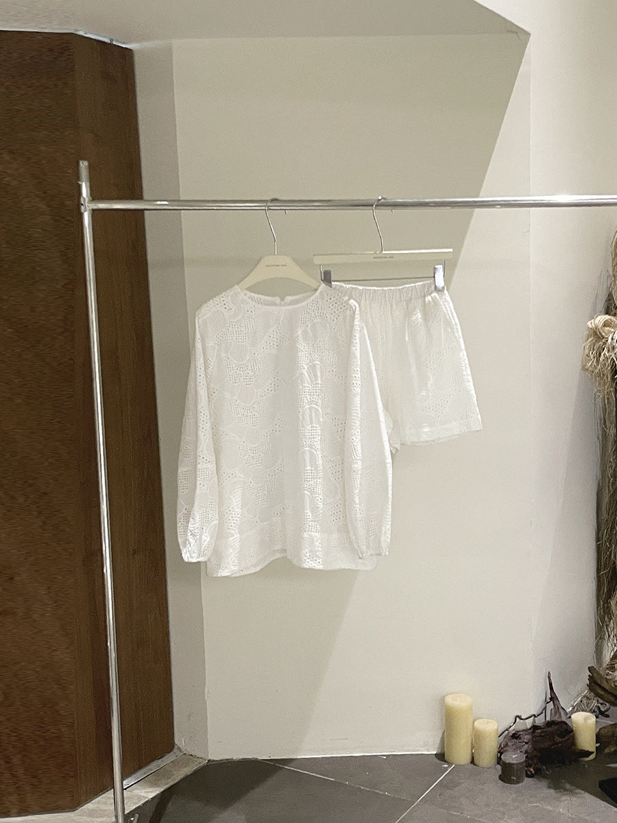 Dame afslappet pyjamas med fin spids og elastisk linning Stilla