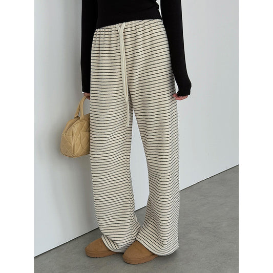 Dame afslappet stribet haremsbukser med elastisk talje og behagelig pasform Stilla
