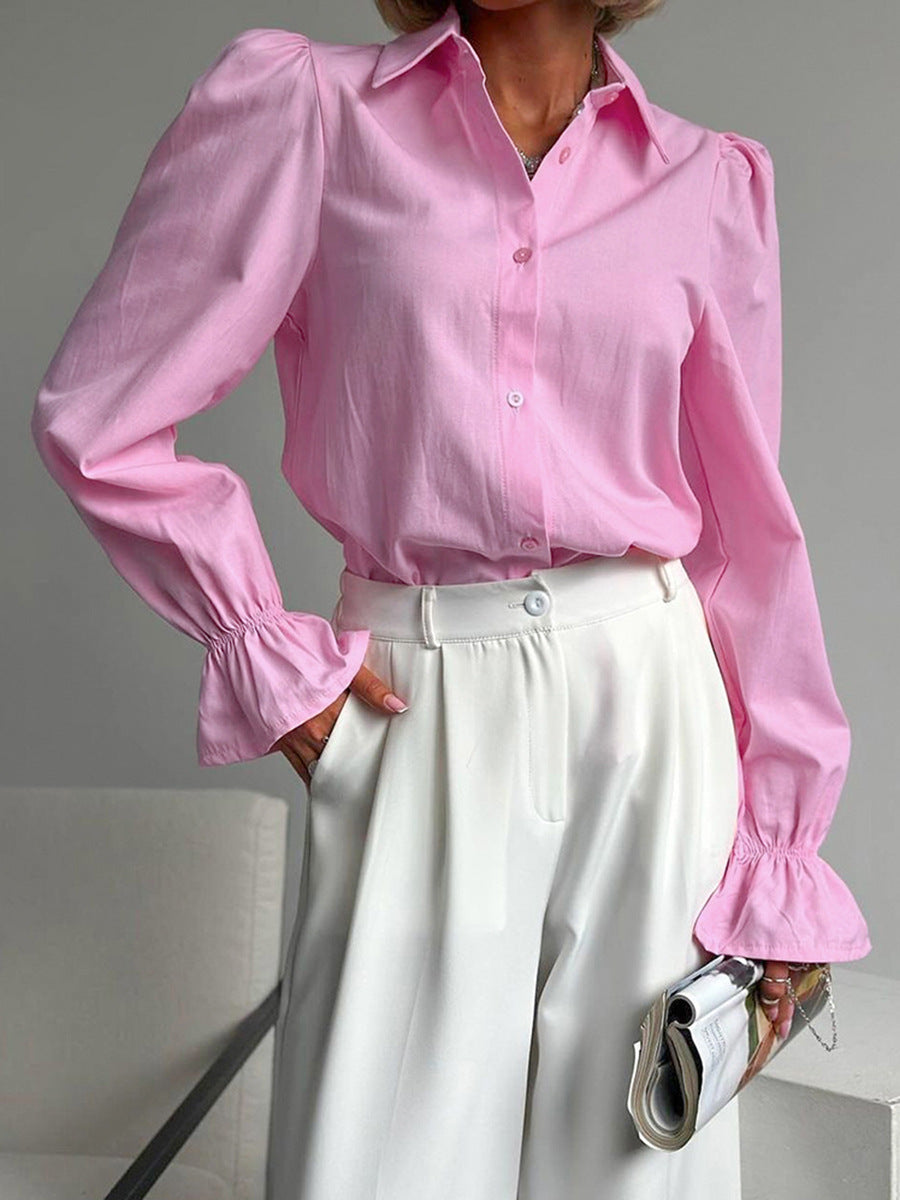 Dame elegant bluse med brede, splittede ærmer og klassisk krave Stilla