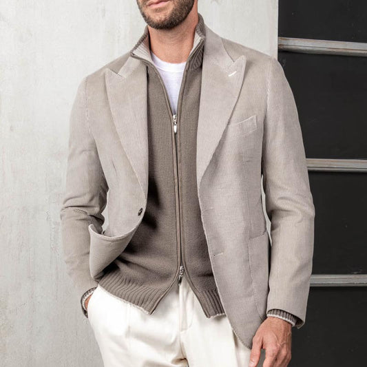 Herrer moderigtig cord blazer med overlappende krave og integreret strikjakke Stilla