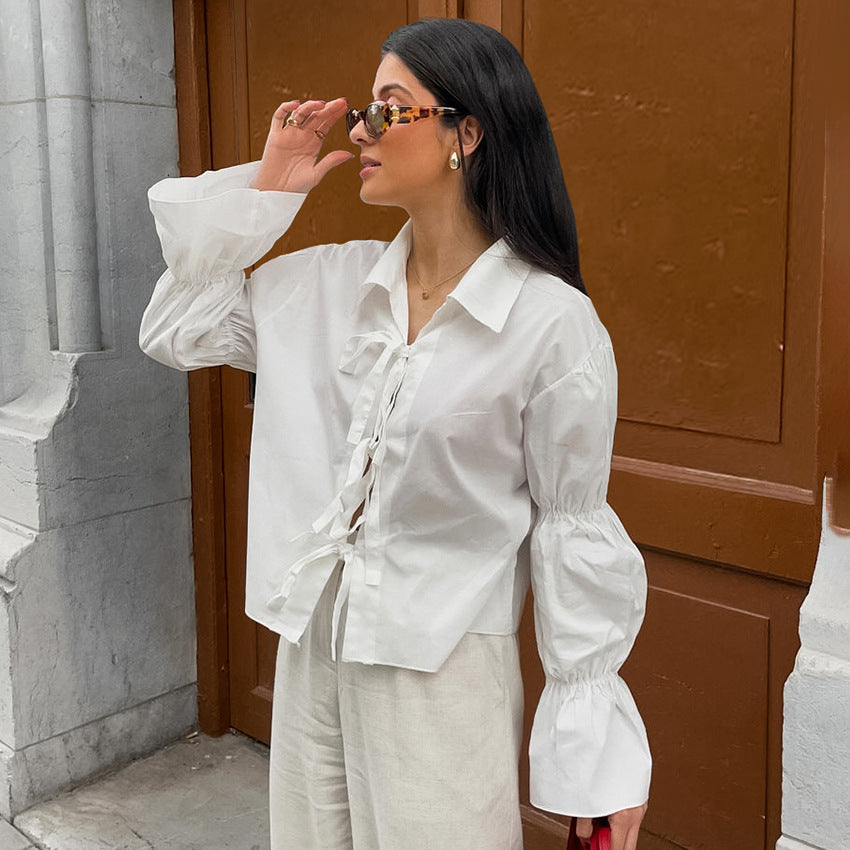 Dame elegant bluse med ruffle detaljer og legende snoretræk Stilla