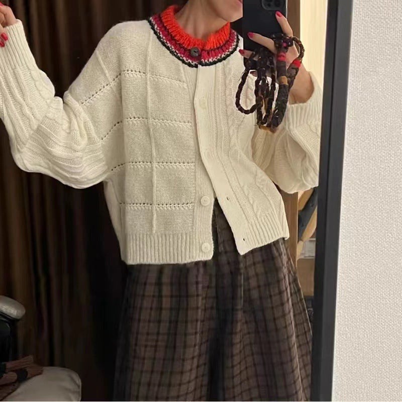 Dame cropped strikjakke med to teksturer og voluminøs krave Stilla