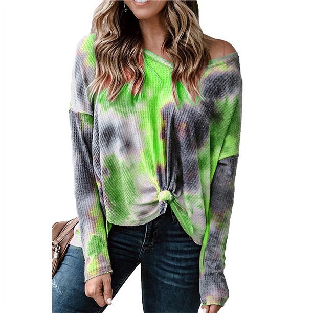 Dame afslappet knap-overdel med unikt batikmønster og bred pasform Stilla