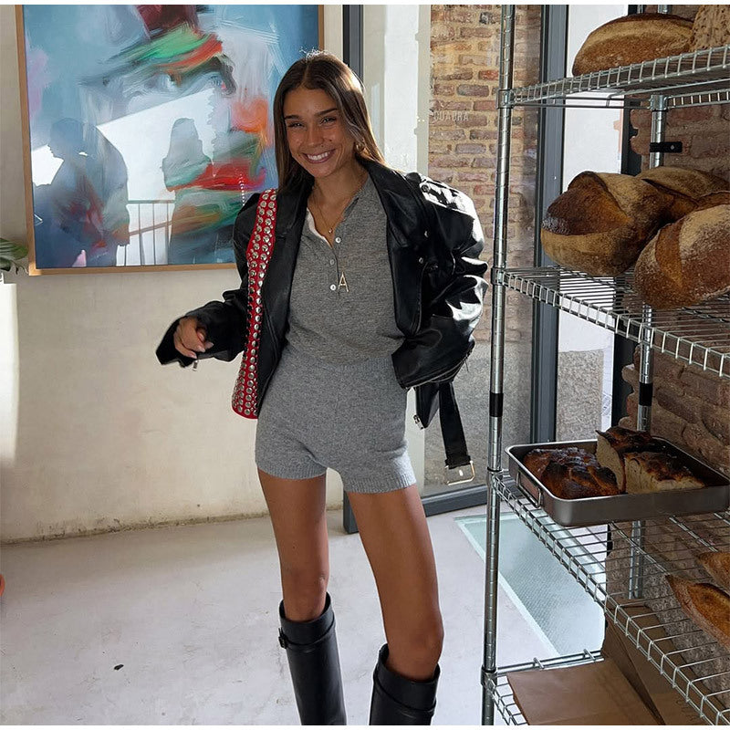 Dame afslappet og stilfuld jumpsuit med korte ben Stilla