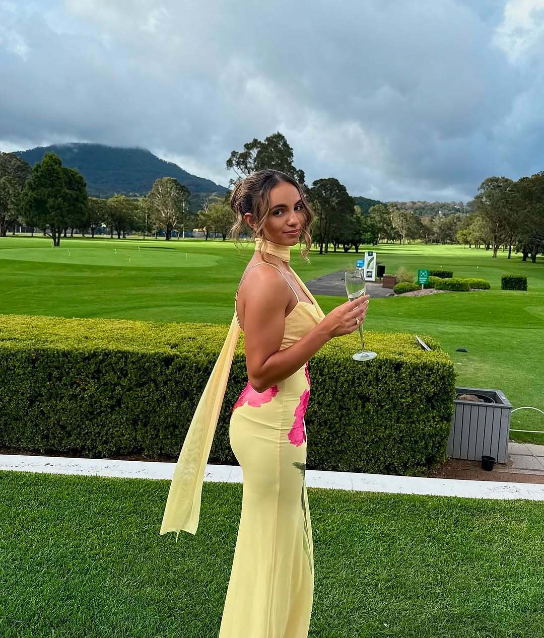 Dame elegant aftenkjole Stilla