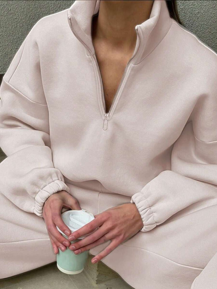 Dame afslappet og moderne sweatshirt med kort ståkrave og lynlås Stilla