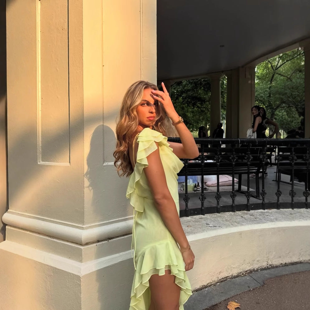 Dame Elegant Aftenkjole med asymmetrisk fald og flæsedetaljer Stilla